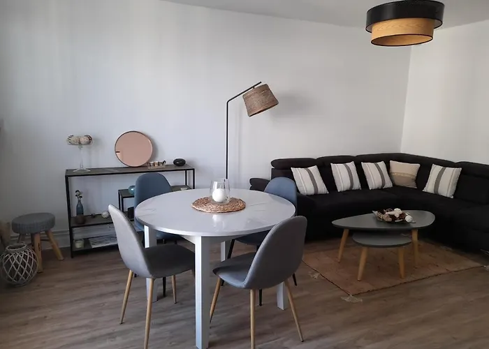 דירה - T3 Pres Du Centre, Et Parc Mauresque, Balcon Et Equipements Complets - Fr-1-319-458 ארסשון