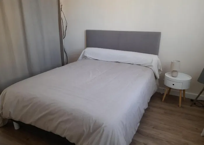 - T3 Pres Du Centre, Et Parc Mauresque, Balcon Et Equipements Complets - Fr-1-319-458 דירה ארסשון