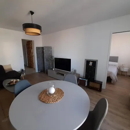 - T3 Près Du Centre, Et Parc Mauresque, Balcon Et équipements Complets - Fr-1-319-458 Apartamento